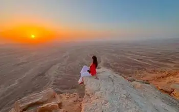 Essential Packing Guide for a Sunrise Trip to Edge of the World